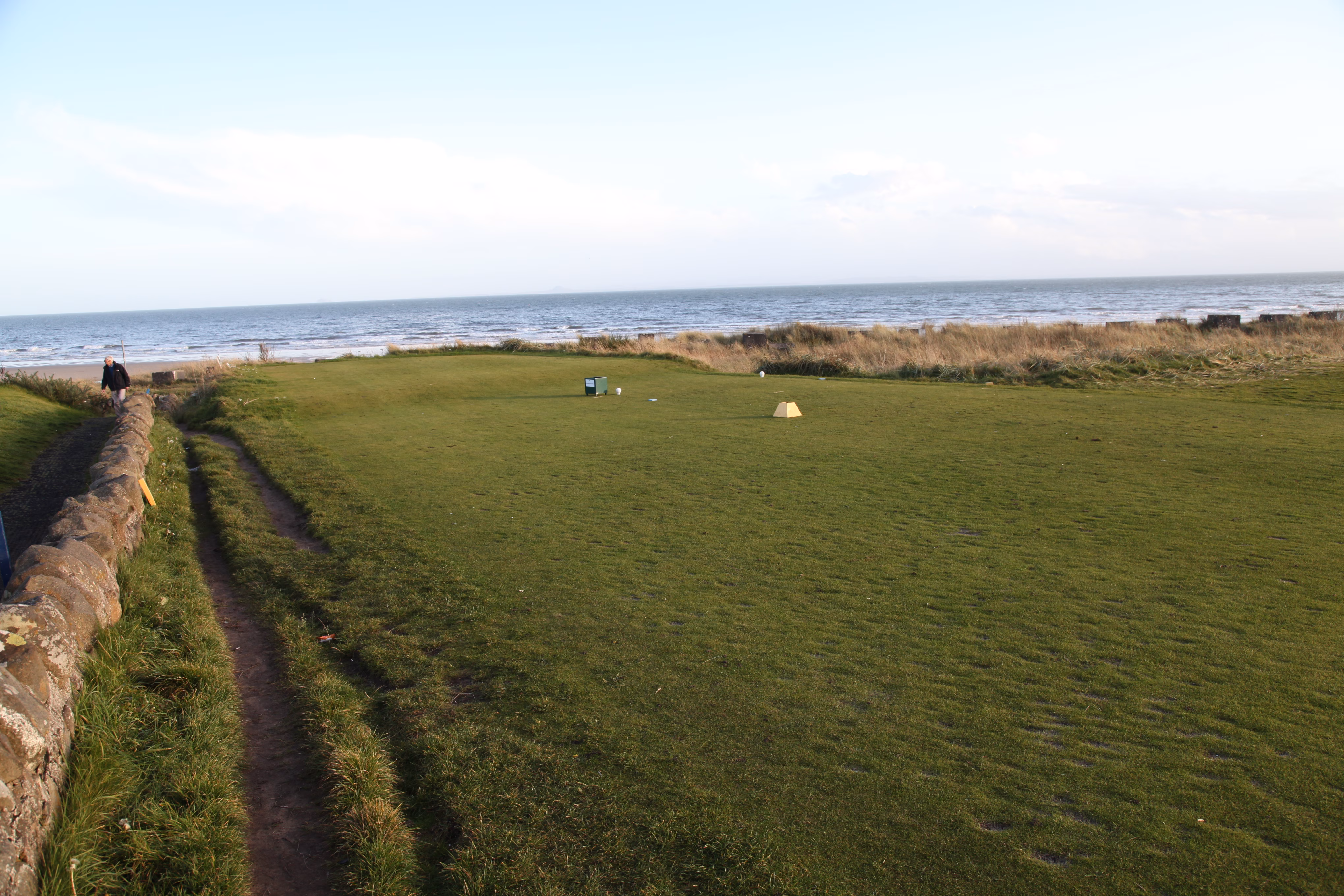 Leven Links