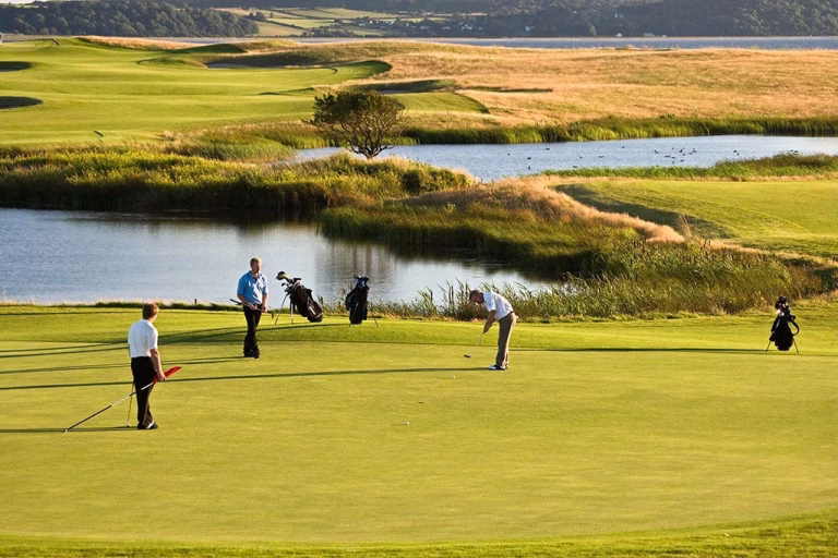 Machynys Resort (Monk's Island Course)