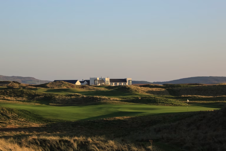 Another Place, The Machrie (Machrie Links)