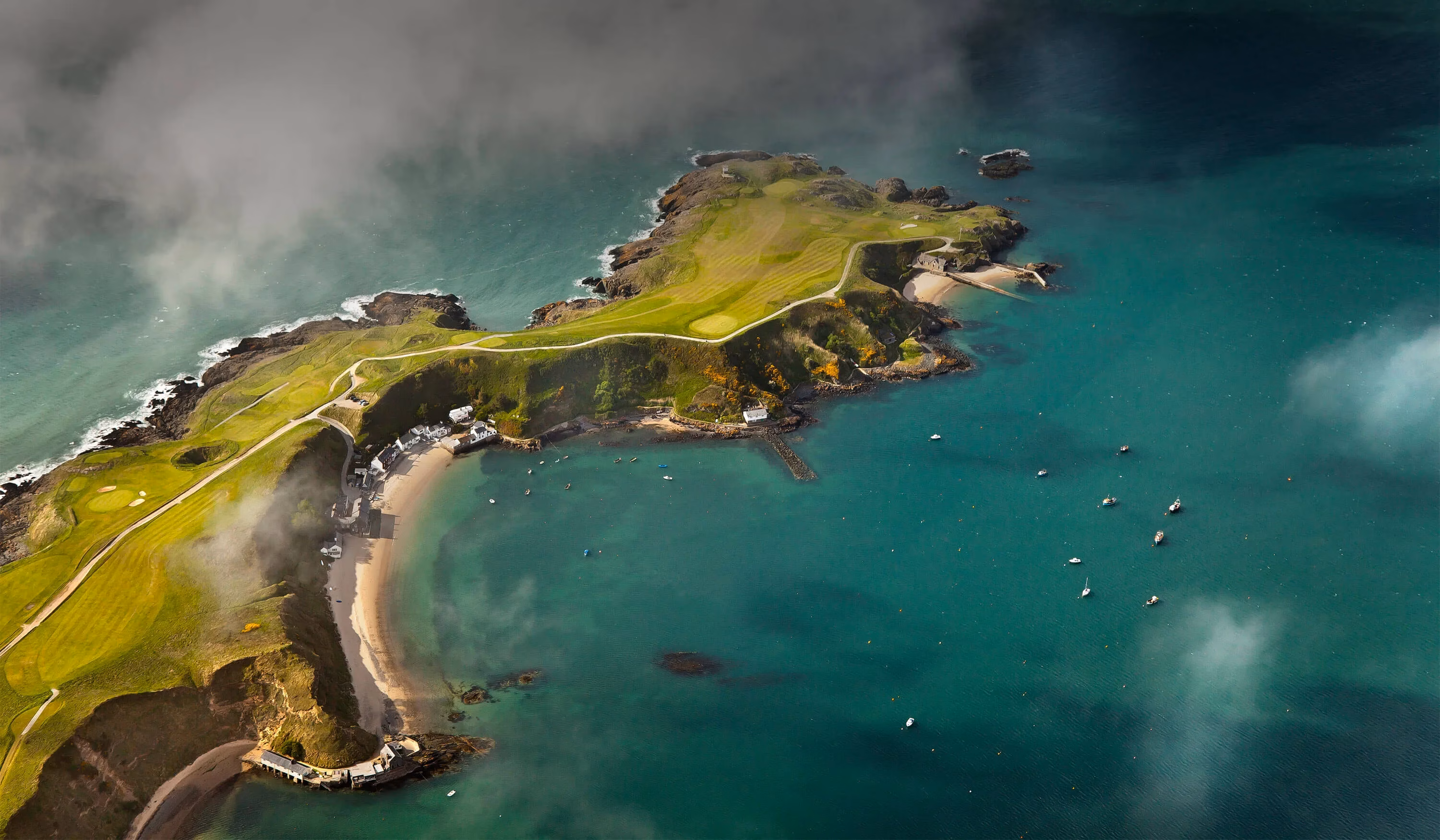 Nefyn Golf Club (Yellow & Red Nines)
